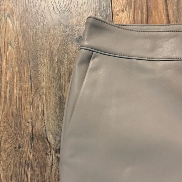 Banana Republic Vegan Leather Pants in light tan - Picture 5 of 10